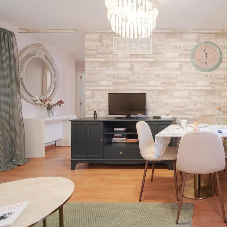 Apartamento en Casco Antiguo - Two-Bedroom Apartment - 1