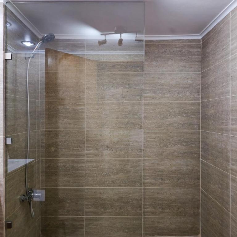 Amplio dpto a pasos del Costanera Center y MUT en Las Condes - Apartamento de 3 dormitorios - 28