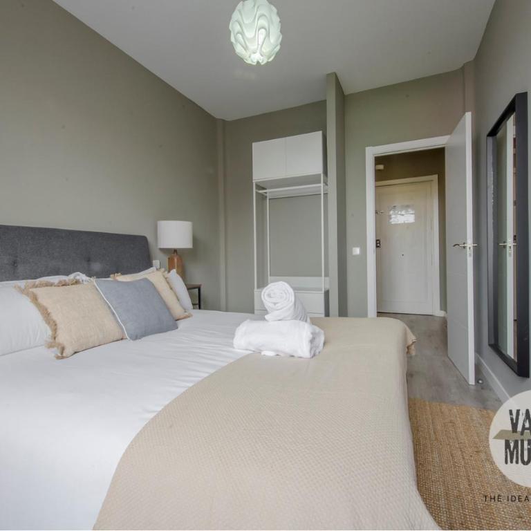 Espaciosa y elegante para 9, conoce Toledo 77 - Apartment - 13