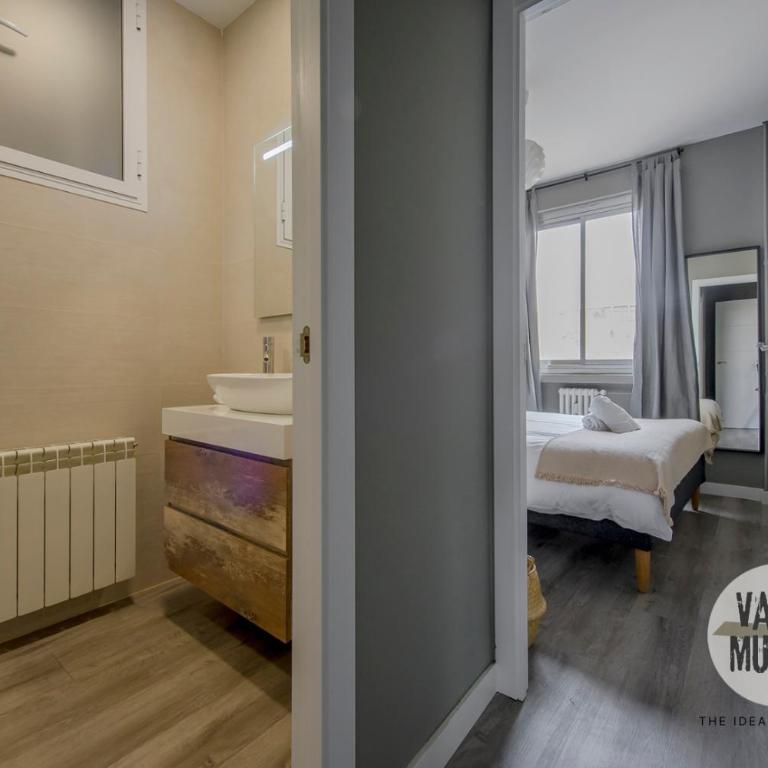 Espaciosa y elegante para 9, conoce Toledo 77 - Apartment - 26