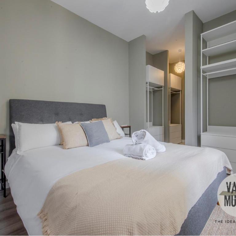 Espaciosa y elegante para 9, conoce Toledo 77 - Apartment - 20