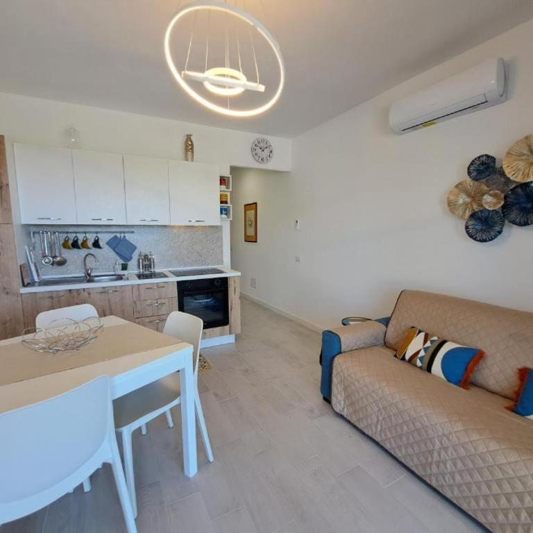 Splendido appartamento con piscina e vista mare - Appartamento con 2 Camere da Letto - 6