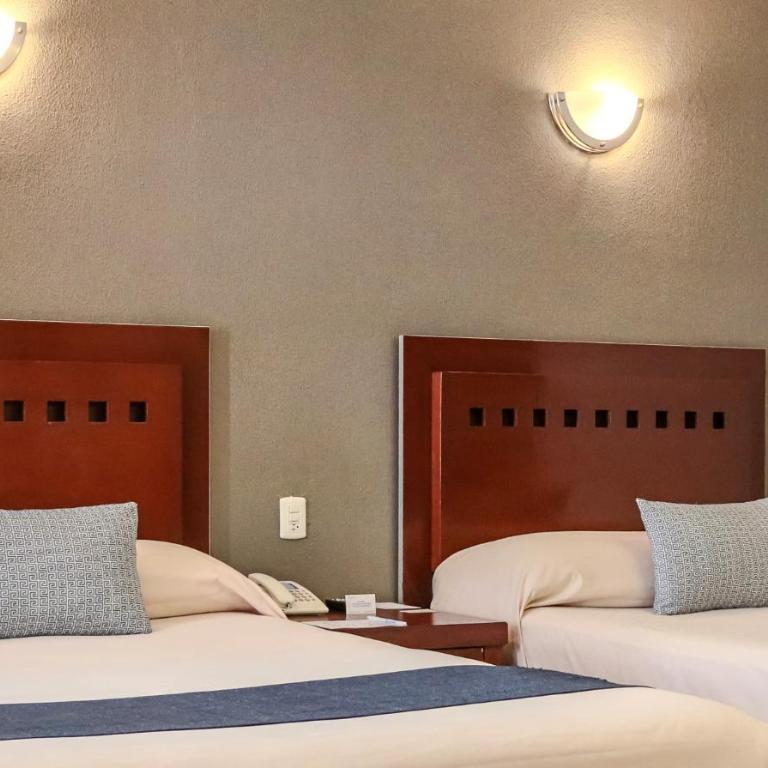 Hotel Panamerican - Habitación Doble - 2 camas dobles - 8