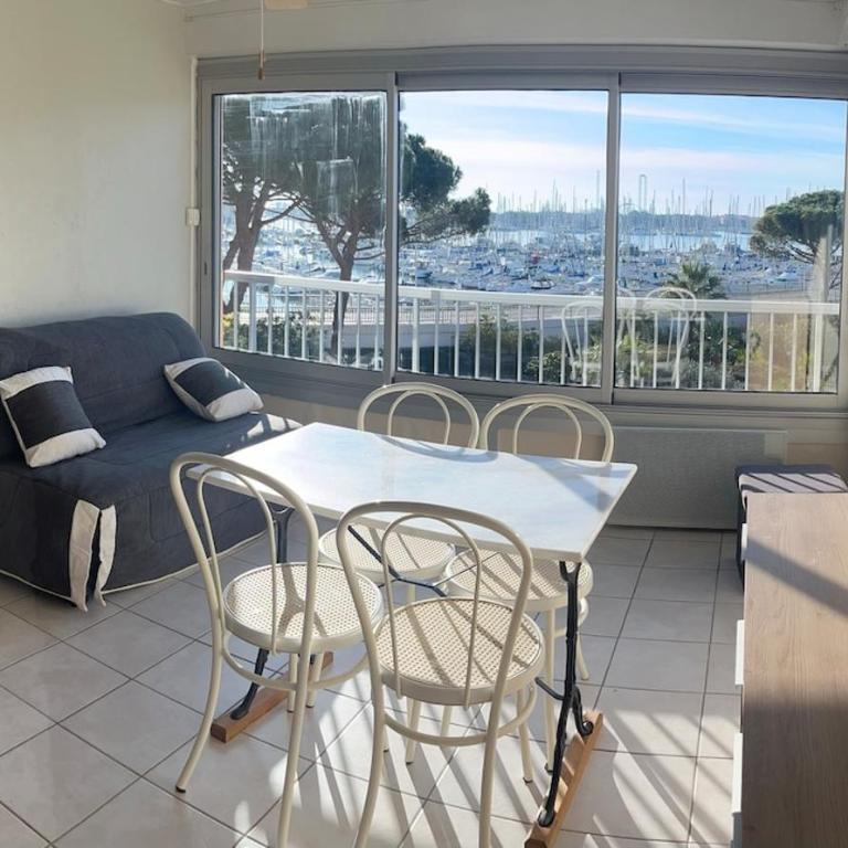 Location Cap Dream - One-Bedroom Apartment - 4
