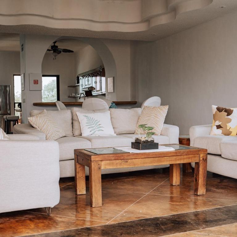 Villas Kaàn - Double Room with Private Bathroom - 9