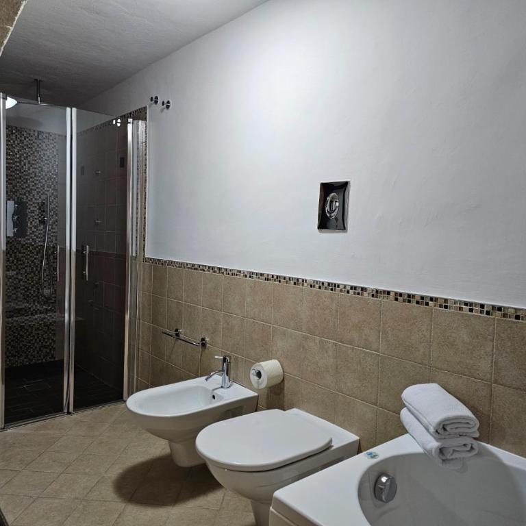 La Casetta - Deluxe One-Bedroom Apartment - 49