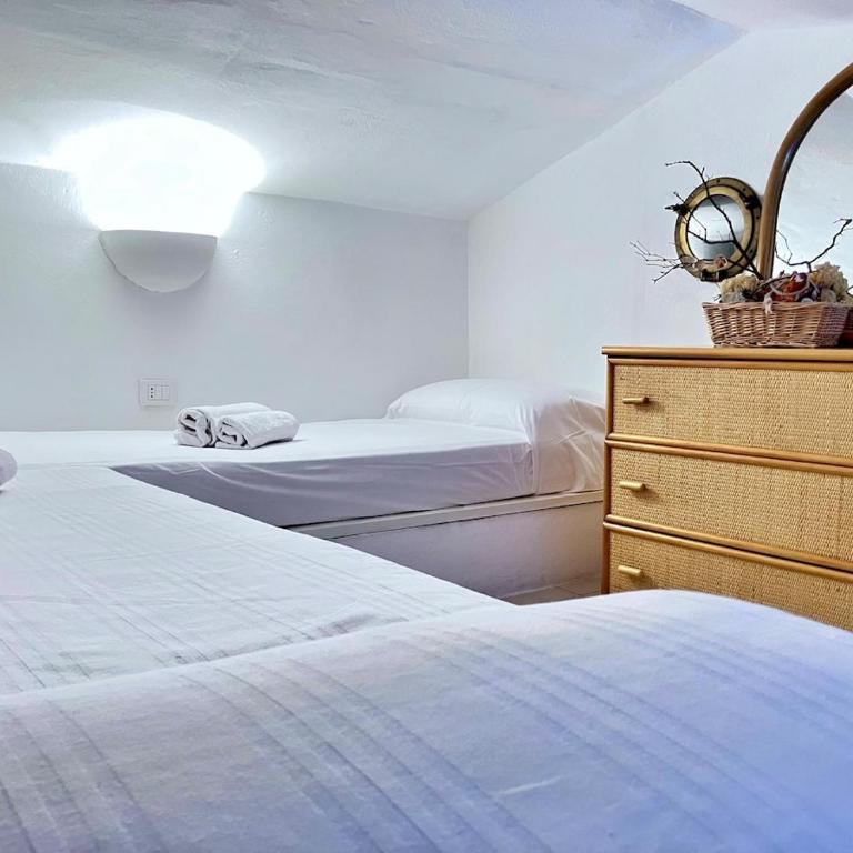 Rosso Lilu' Casa con vista mozzafiato sulla Pelosa - Appartamento con 2 Camere da Letto e Vista Mare - 20