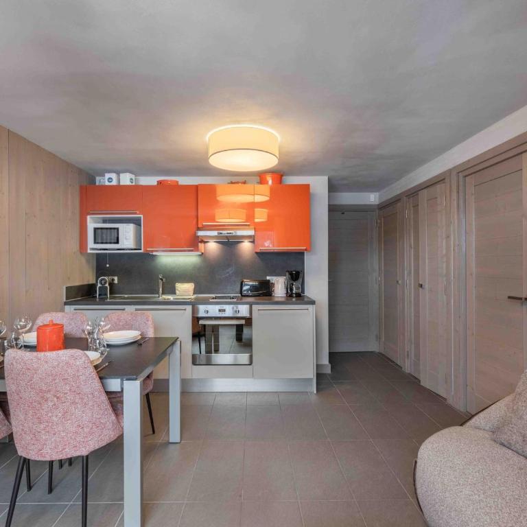 Appartement spacieux contemporain à Courchevel avec parking et wifi - FR-1-563-99 - Apartamento (4 adultos) - 9