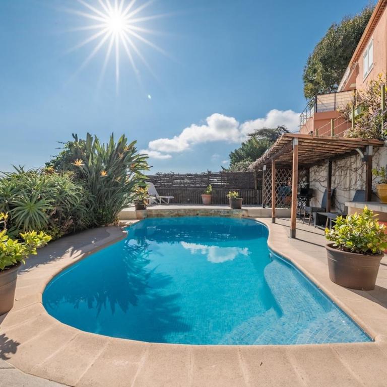 Bas de villa plus piscine Vue époustouflante - Villa 2 Chambres - 38