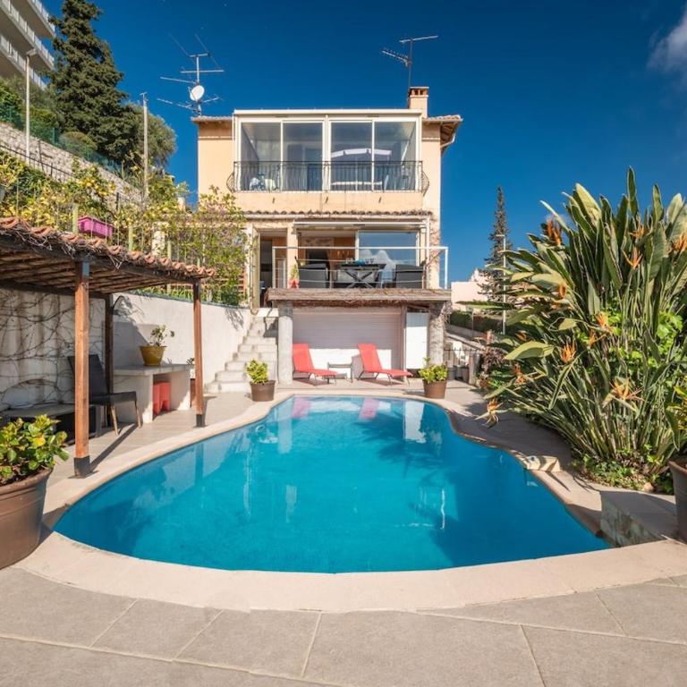 Bas de villa plus piscine Vue époustouflante - Villa 2 Chambres - 40