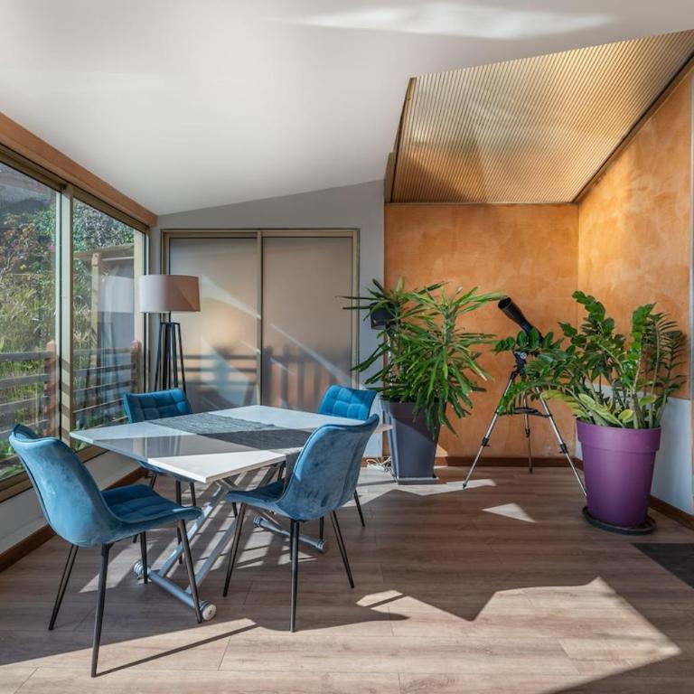 Bas de villa plus piscine Vue époustouflante - Villa 2 Chambres - 48