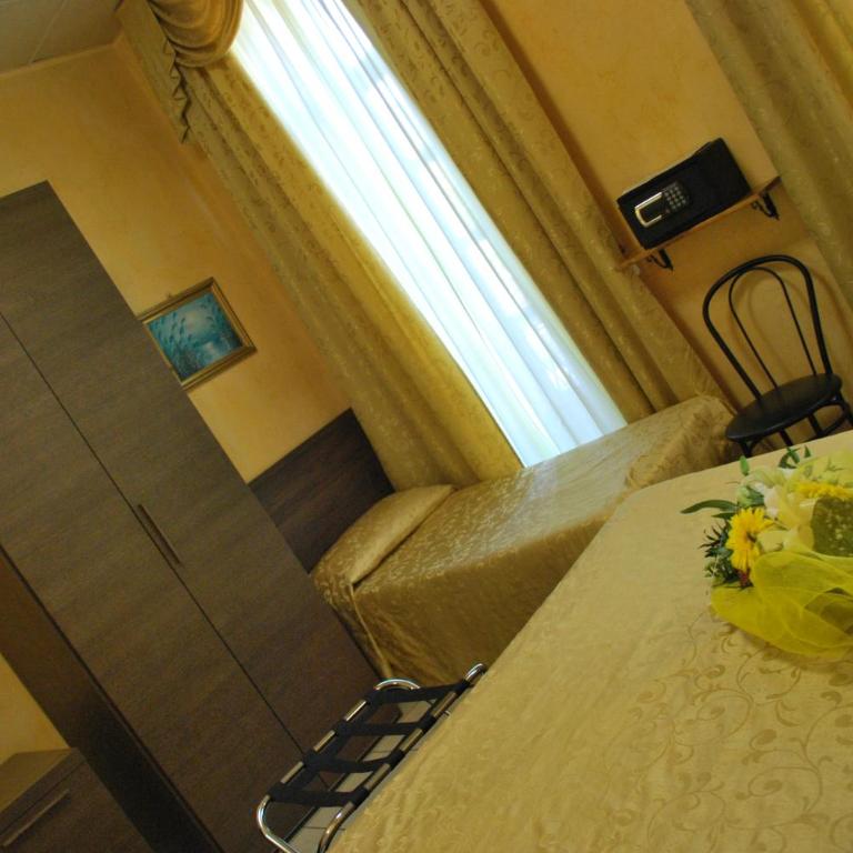 Hotel Antico Distretto - Camera Quadrupla - 4