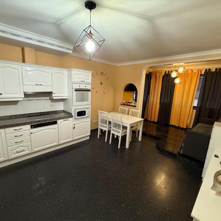 Apartment right on the beach - Apartamento de 1 dormitorio - 7