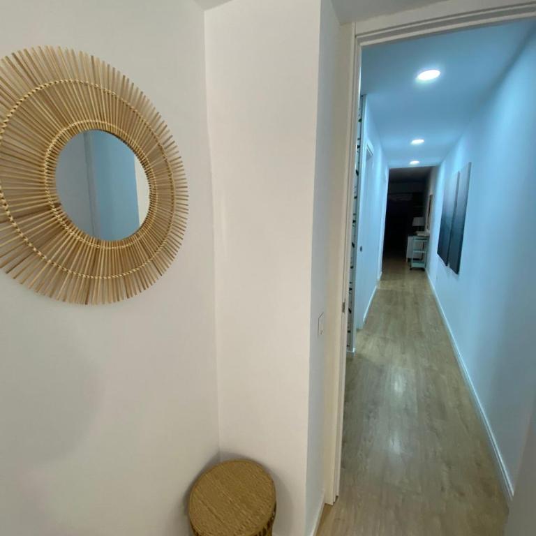 Beachfront Suite Las Canteras - One-Bedroom Apartment - 21
