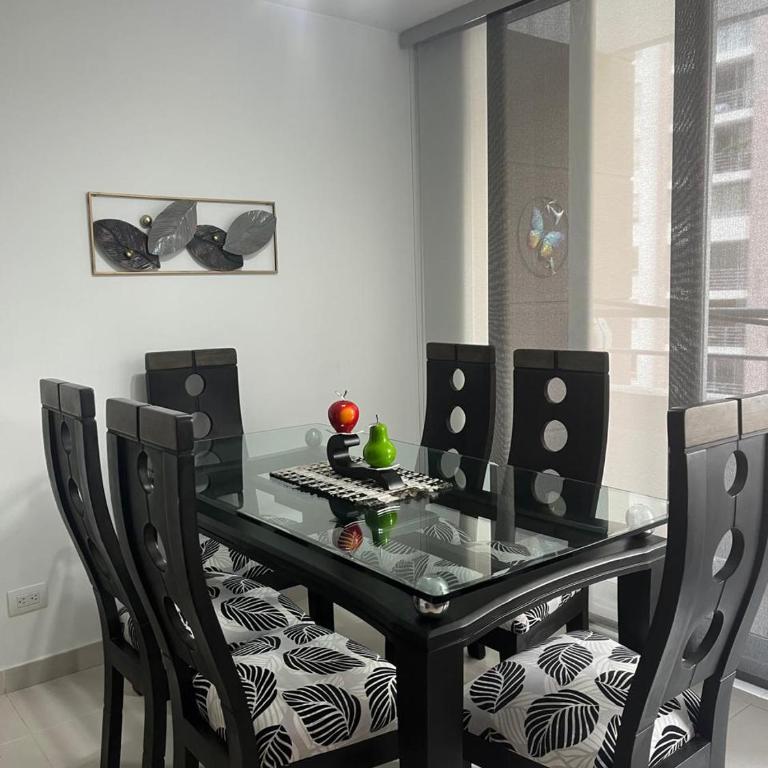 Apartamento Hospital Internacional HIC Universidad Pontificia Bolivariana, Universidad Santo Tomàs, FOSCAL, Aeropuerto - Apartamento de 2 dormitorios - 6