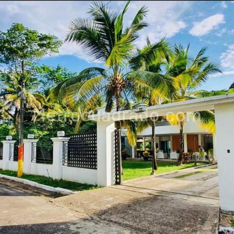 FINCA DE DESCANSO en MELGAR - COLOMBIA - Casa de 5 dormitorios - 4