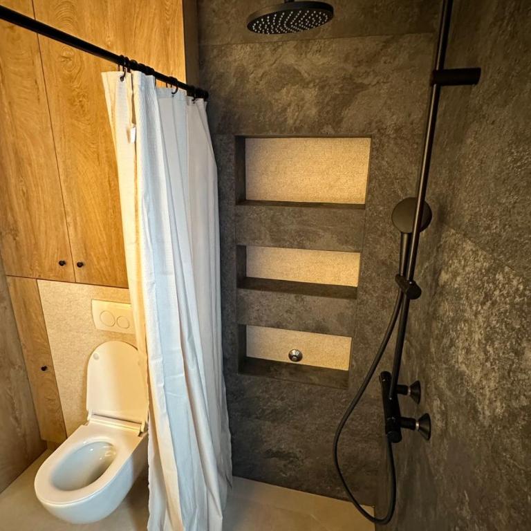 Black Chalet - Two-Bedroom Chalet - 27