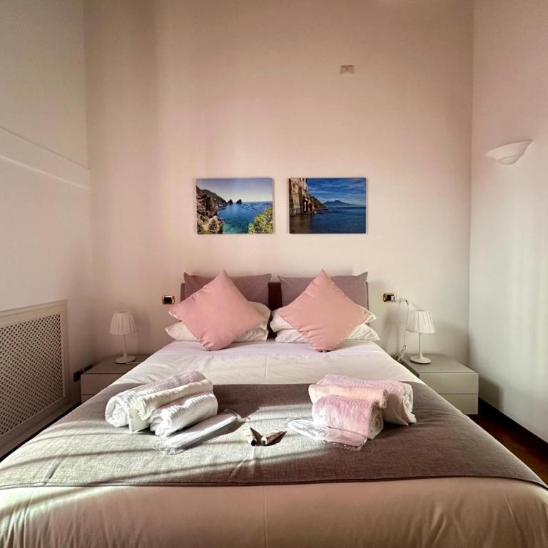 Pink Star Napoli Luxury Apartment - Two-Bedroom Apartment - 7