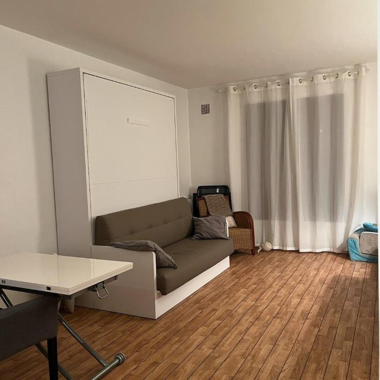 Vue mer, balcon, 50m plage & village, au calme - centre ville historique, 2P pour 4 maximum - Appartement 1 Chambre - 16