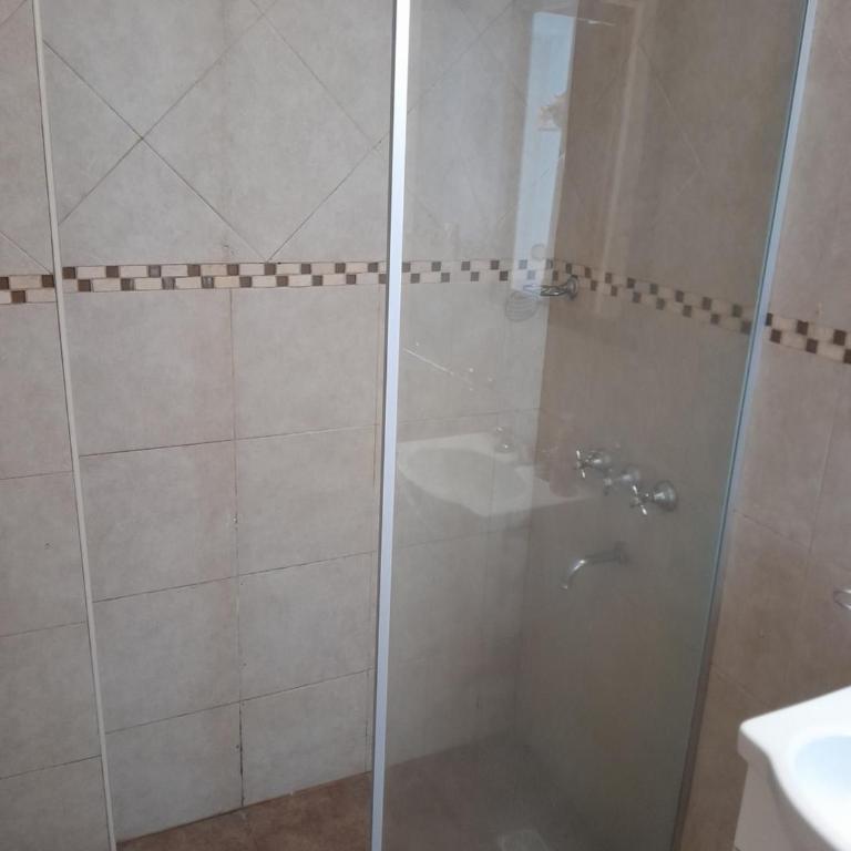 Depto 1 cuadra del mar Casino Cochera no camioneta Solo familias - One-Bedroom Apartment - 10