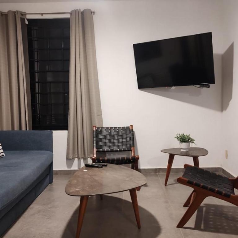 Departamentos en barrio tradicional cercanos a la playa - Two-Room Apartment - 10