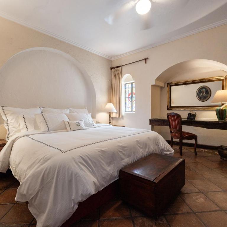 Villa Ganz Boutique Hotel - Suite with City View - 5