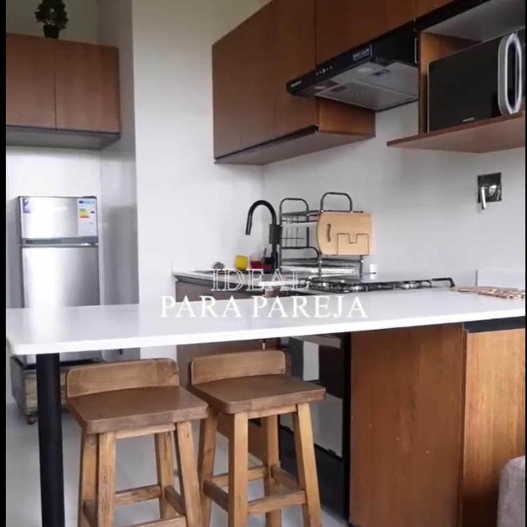 Garzonier Edificio Robles Calle Jose Quintin - One-Bedroom Apartment - 3