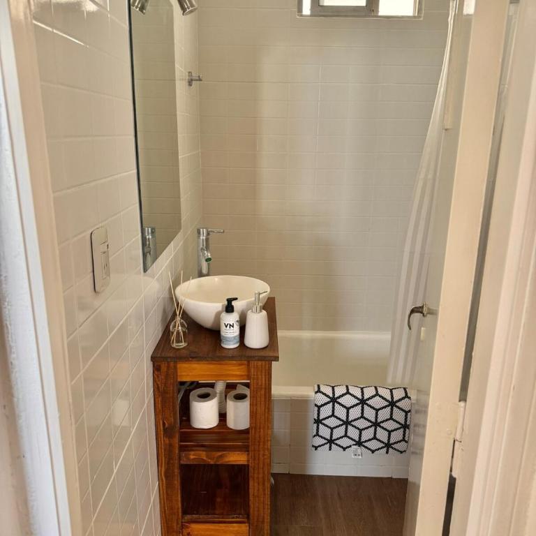 Amplio Semipiso Luminoso 4 Ambientes en Plaza Mitre - Apartamento de 3 dormitorios - 14