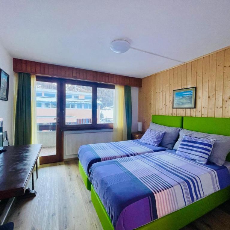 Auberge des Charmettes - Doppelzimmer mit Balkon - 4