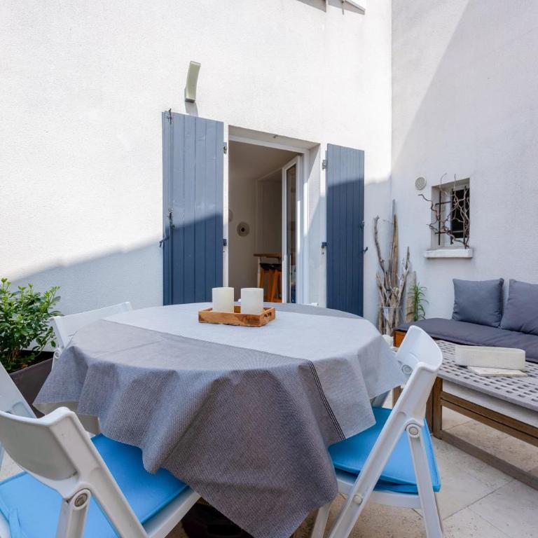 Cosy courtyard apartment within 15min walk from old town - Appartamento con Terrazza - 10