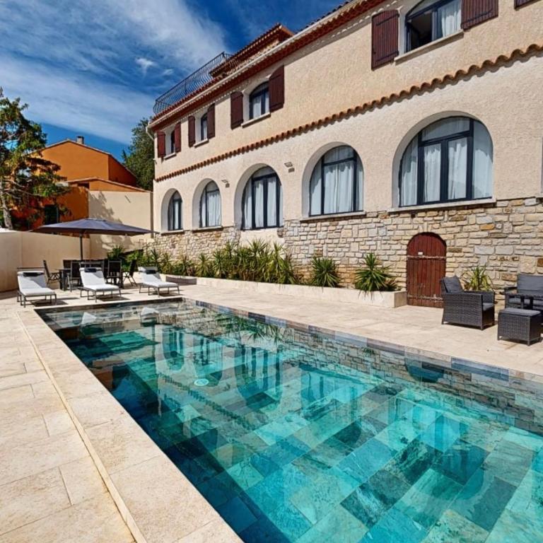 Villa aux calanques de Figuerolle - Villa am Strand - 1