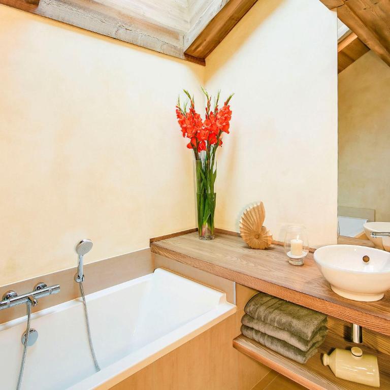 Chalet 4★, 10 pers, spa, proche pistes, animaux admis - FR-1-304-303 - Chalet - 12