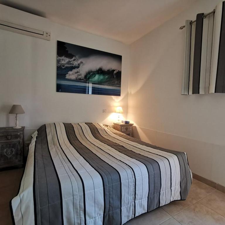 Le Lavandou : Villa 4 chambres, piscine privée et climatisation - FR-1-803-76 - Villa - 11