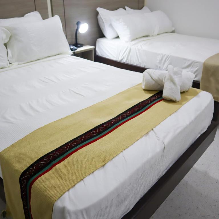 Hotel Tepia - Habitación Cuádruple Dúplex - 4