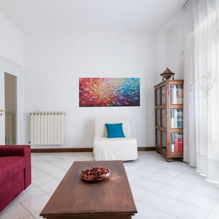 Rentwin - Appartamento con parcheggio centro di Pisa - Appartamento con 1 Camera da Letto e Balcone - 1
