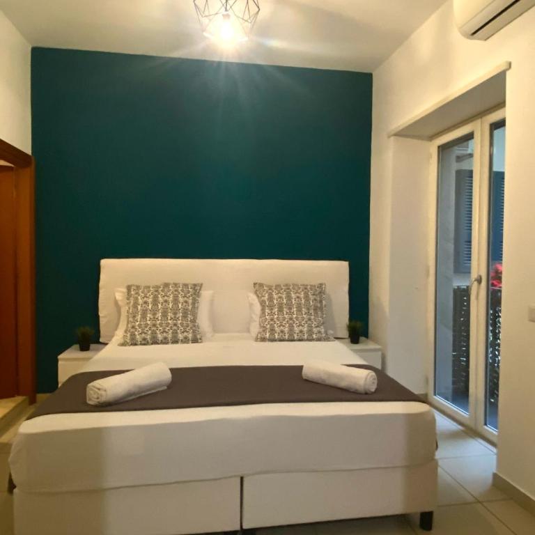 B&B Napoli Duomo - Double or Twin Room with Private Bathroom - 3