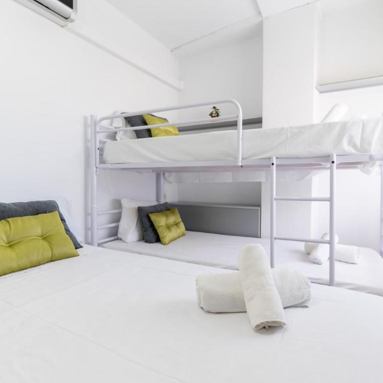 rentafive - Centro - A/C - Balcón - Apartamento - 8