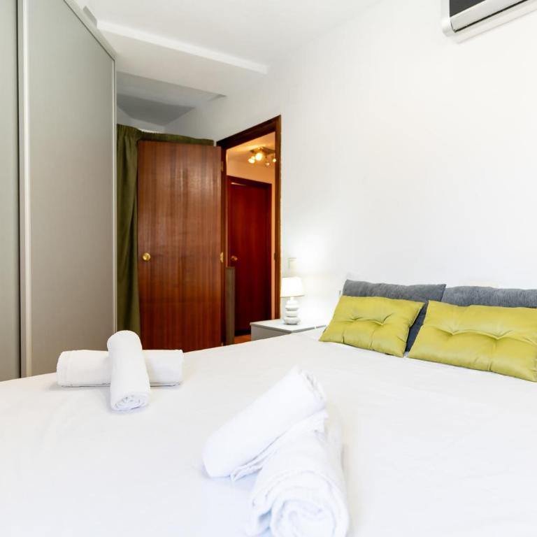 rentafive - Centro - A/C - Balcón - Apartamento - 9