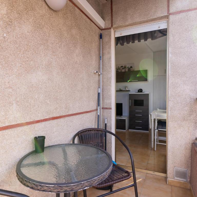 rentafive - Centro - A/C - Balcón - Apartamento - 16