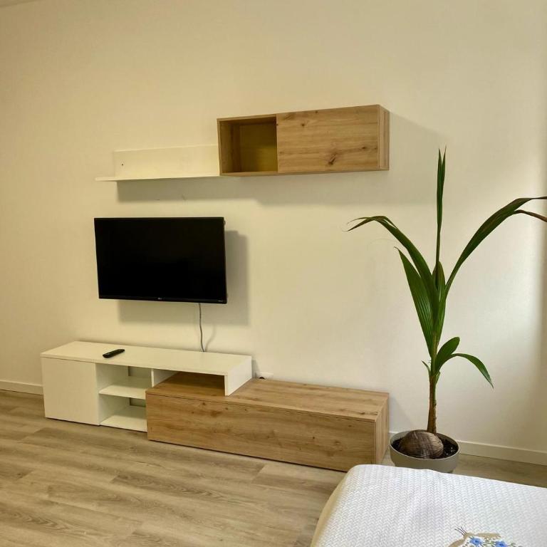 CasaLiva - Appartamento con 1 Camera da Letto - 19