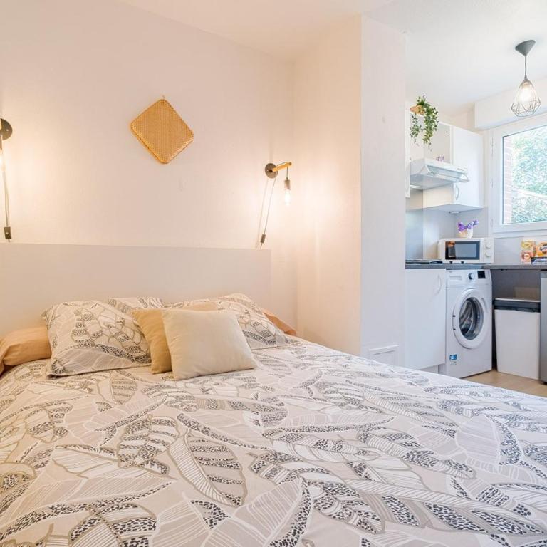 Les Muses - avec entrée autonome, clim neuve, jardin, parking privé & sa piscine ! - - Apartment - 9