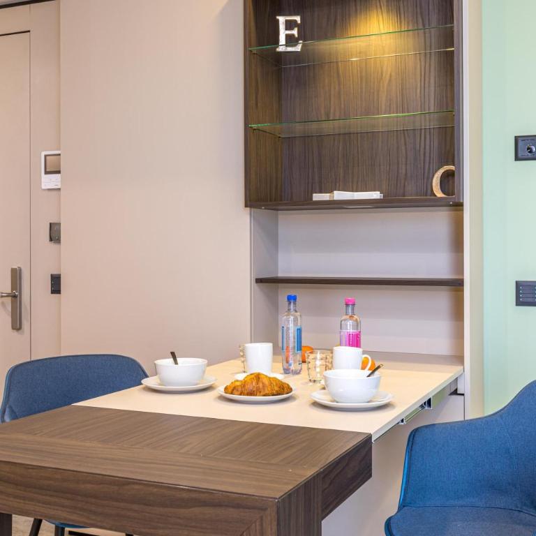 ICON H Lugano - Luxury Suites & Apartments - Monolocale Standard con Balcone 1 - 3