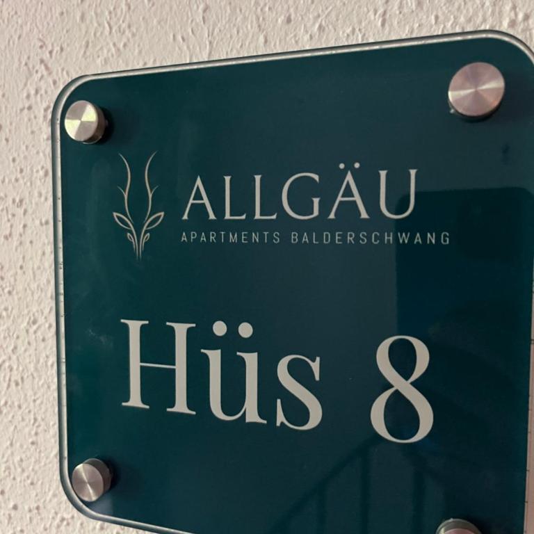 Allgäu Apartments Hüs 8 oder 9 Ferienzimmer mit Self-Checkin - Doppelzimmer mit eigenem Bad - 1