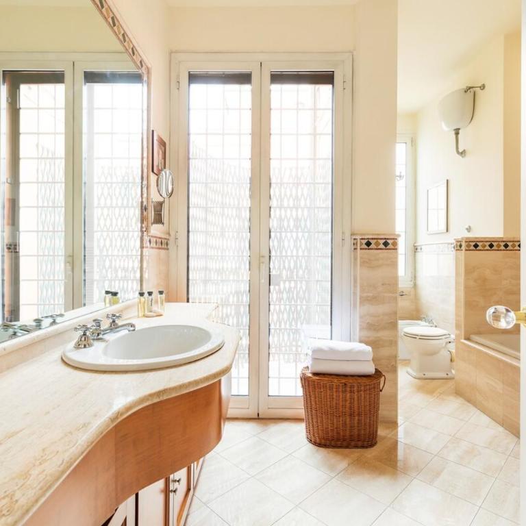Casa Augusta, a Burghesius home - Three-Bedroom Apartment - 49