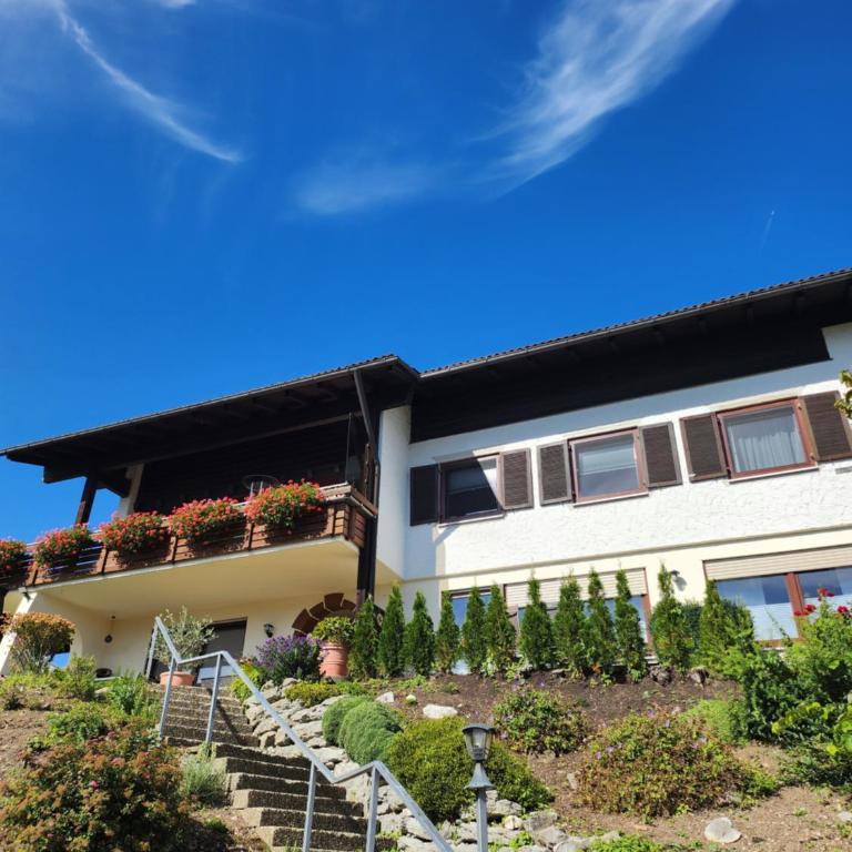 Ferienwohnung Panoramablick - Apartment mit 1 Schlafzimmer und Terrasse - 3