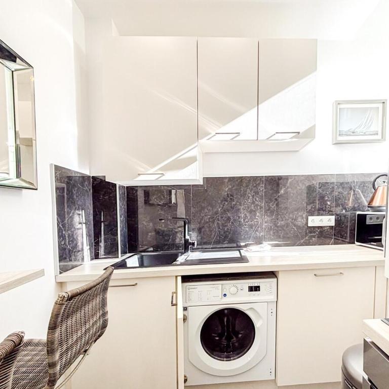 #12 Staywizus - 1BDR Joffre, Central 5min from Old Town AC & WIFI - Appartement 1 Chambre - 20