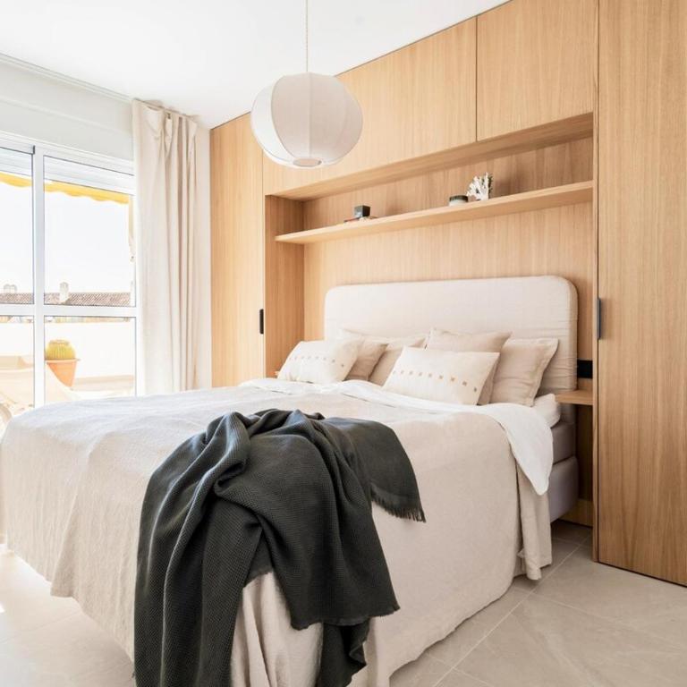 Beautiful 3-Bedroom Apartment in Marbella - Apartamento de 3 dormitorios - 25