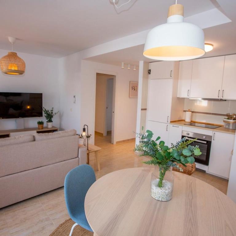 Fuerte Penthouse Great Location - Two-Bedroom Apartment - 8