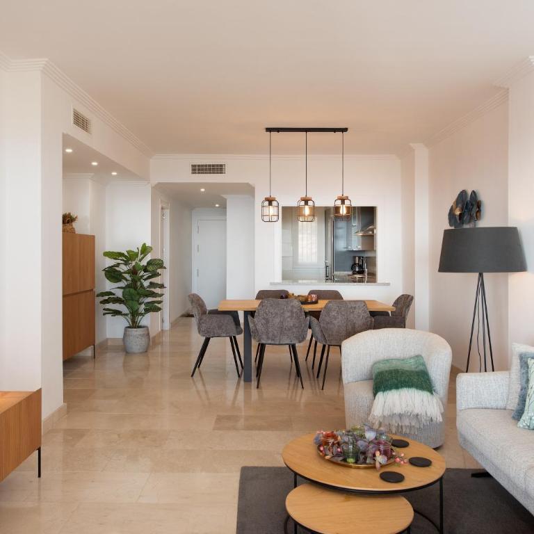 Deluxe 2-Bedroom with Breathtaking Views - Apartamento de 2 dormitorios - 6