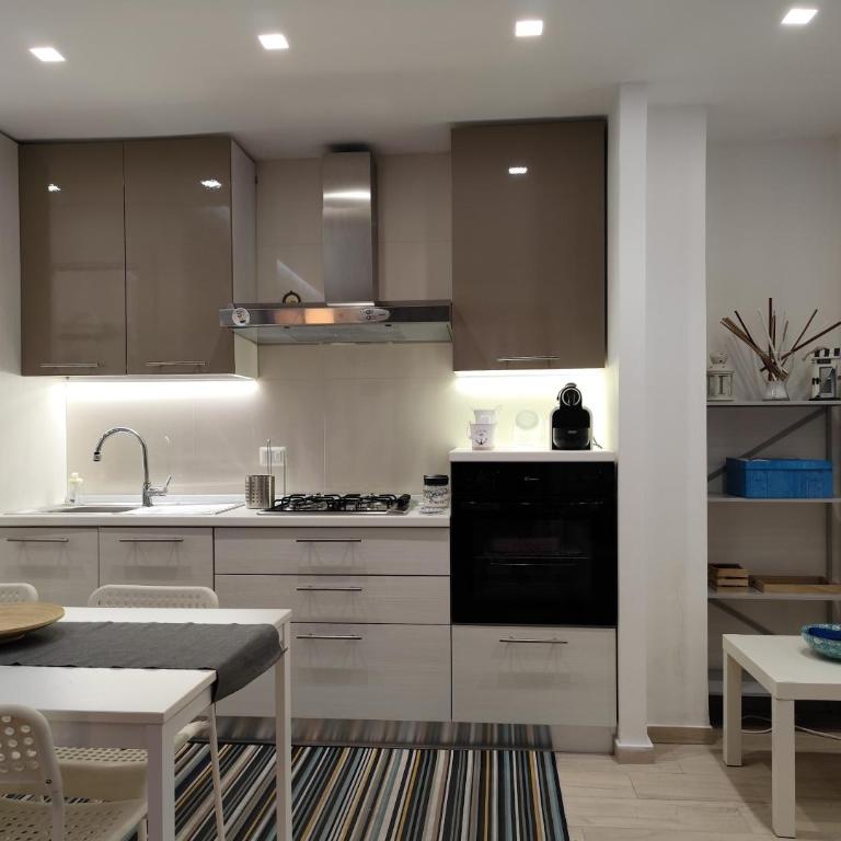 CASA CORALLO Giardini Naxos - Two-Bedroom Apartment with Balcony - 8